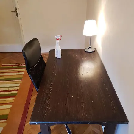 Private Cozy 1 With Shared Kitchen In Appartment, Downtown * Belgrád