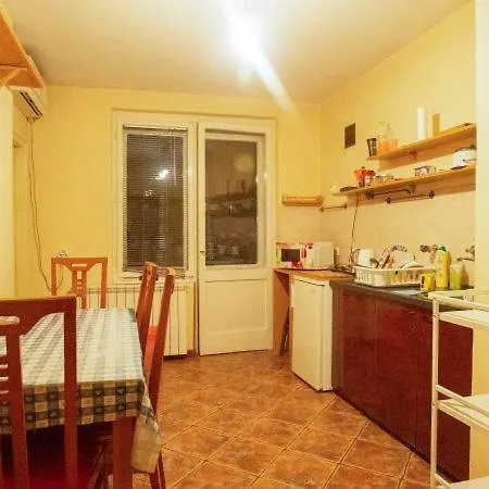 Private Cozy 1 With Shared Kitchen In Appartment, Downtown * Belgrád